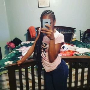 Meet your Posher, Sherell